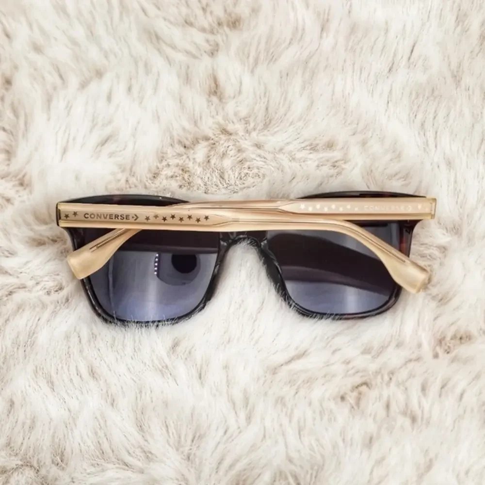 Converse tortoise shell‎ sunglasses used great condtion